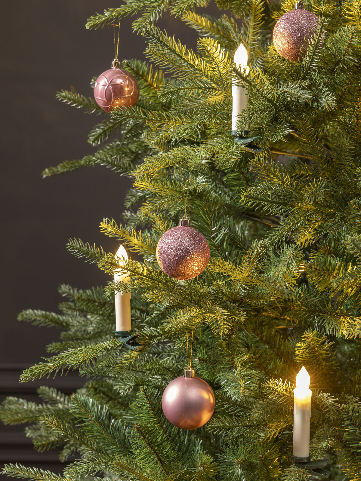 Künstlicher Weihnachtsbaum 120 cm "Grönland" (mit LED Kerzen)